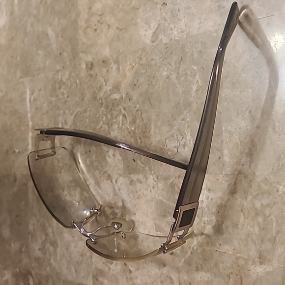 BVLGARI WOMANS SUNGLASSES Small scratch on lenses - Picture 4 of 11